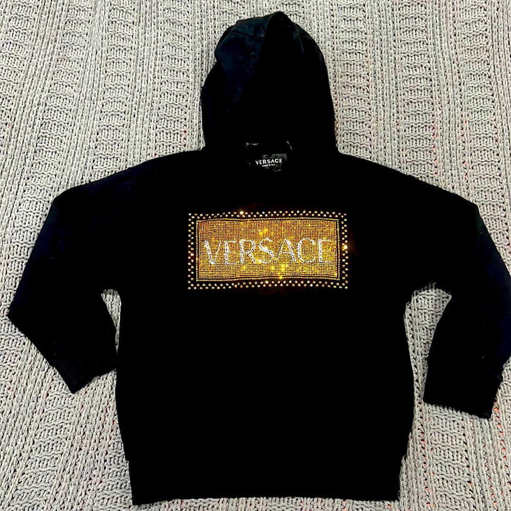 Worn Twice Good Condition 6A Sweater